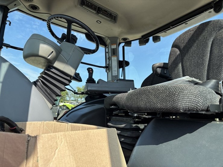 versatile-260-image-38