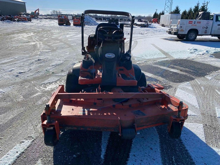 2016-kubota-f3990-image-5