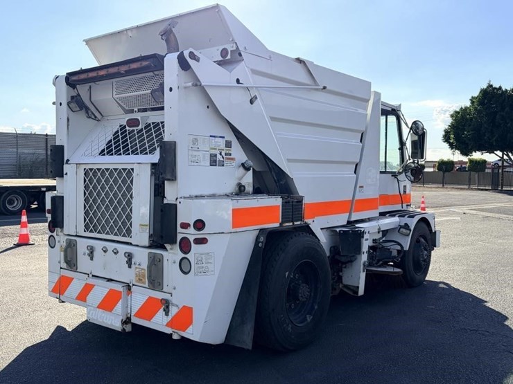 2009-allianz-street-sweeper-image-3