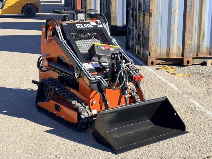 2025-sdlool-sl36c-skid-steer-image-2