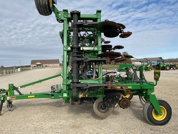 john-deere-2510h-image-7