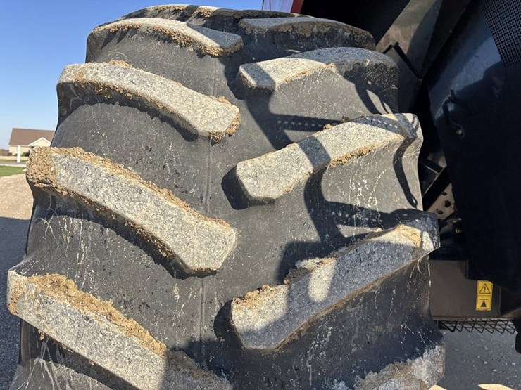 case-ih-6088-image-29