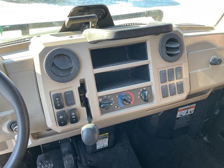 john-deere-gator-image-19