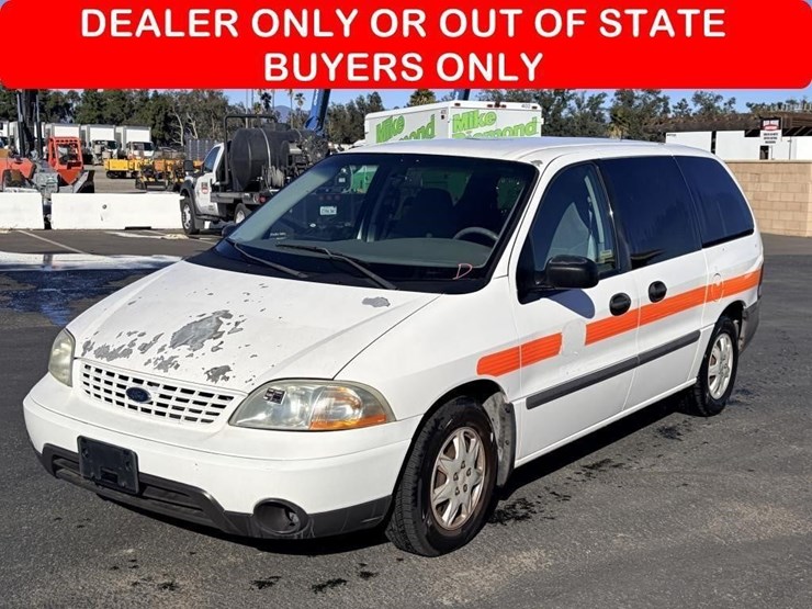 2003-ford-windstar-image-1