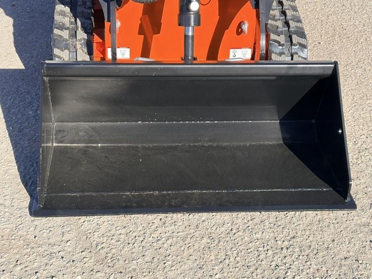 2025-sdlool-sl36c-skid-steer-image-5