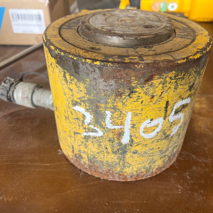 #3405 • ENERPAC HYDROLIC RAM