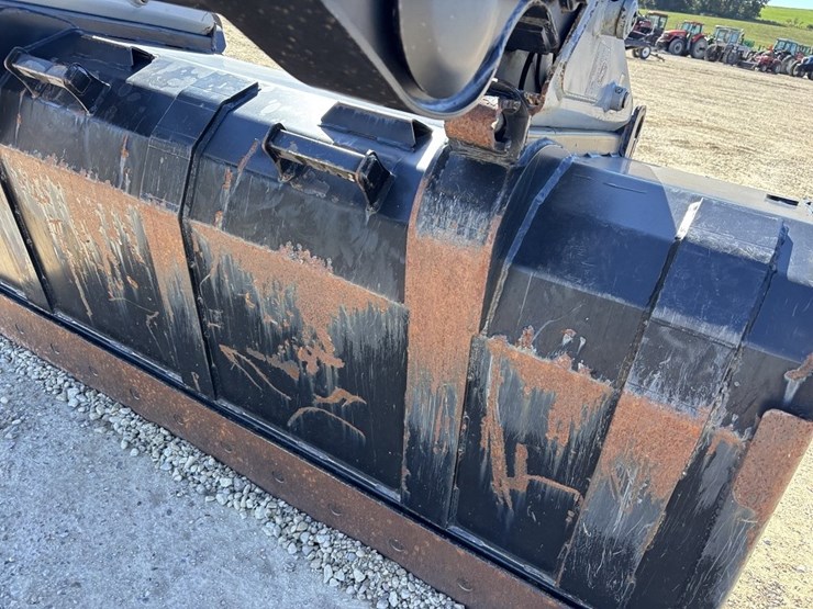 john-deere-6100-image-13