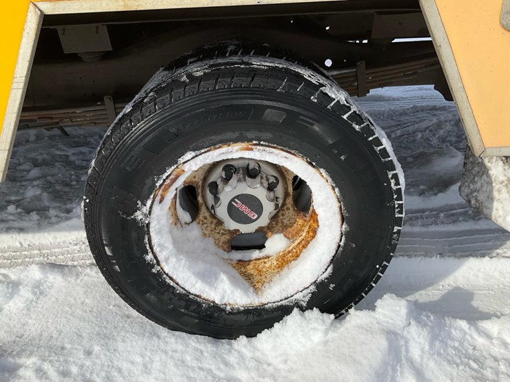 2009-chevrolet-express-3500-image-29