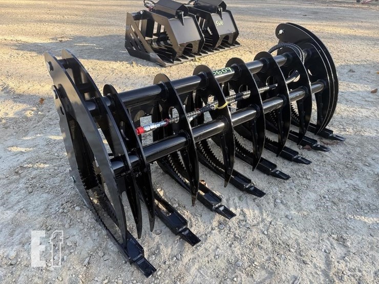 skid-steer-log-grapple-image-1