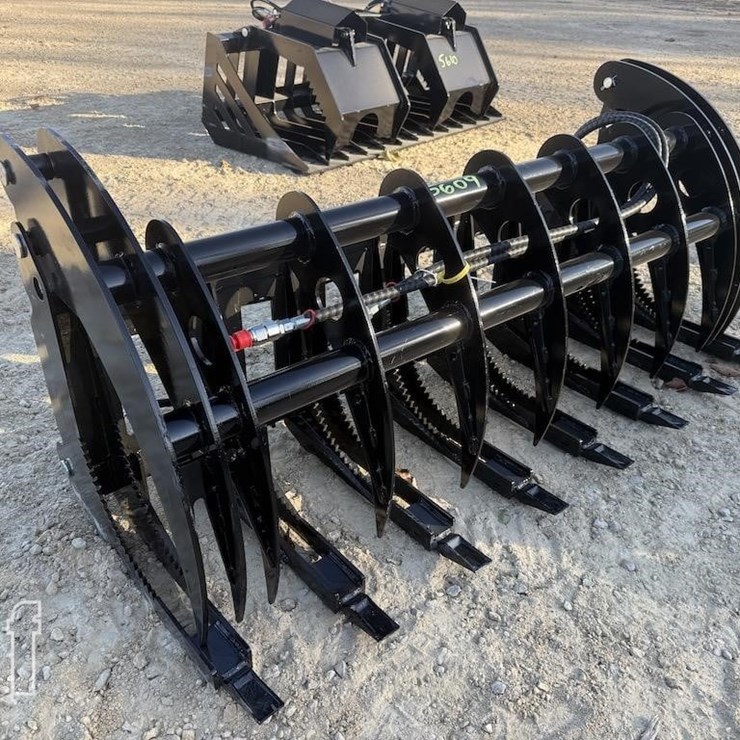 SKID STEER LOG GRAPPLE