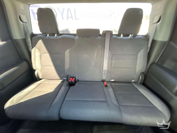 2022-chevrolet-silverado-1500-image-19