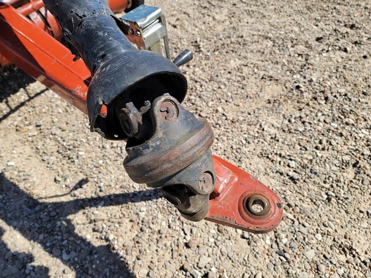 hesston-4550-image-6