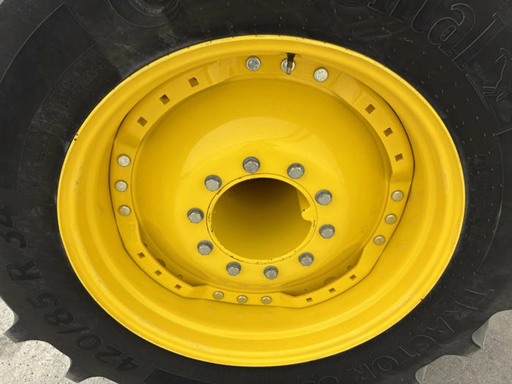 john-deere-8r-370-image-45