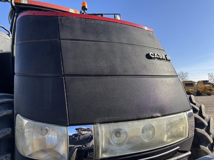 2014-case-ih-340-image-11