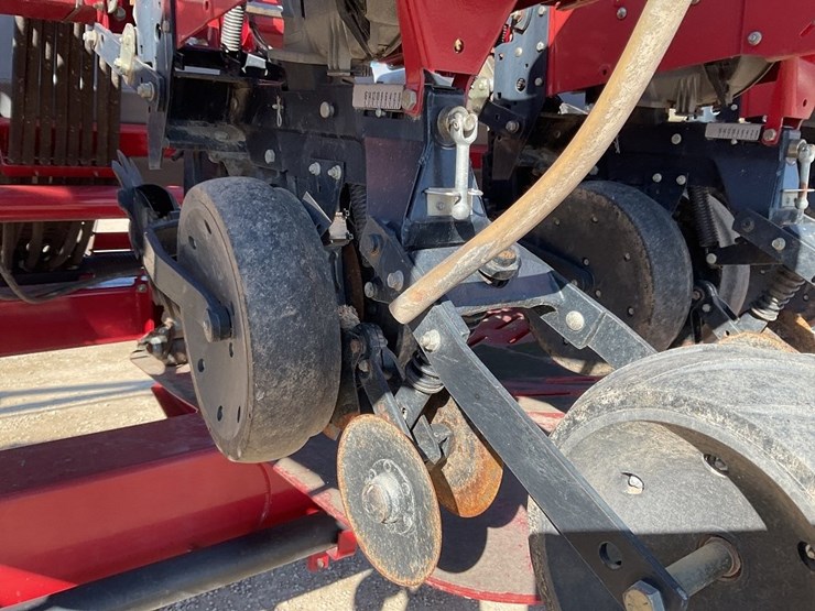 case-ih-1200-image-38