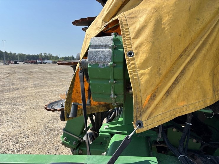 john-deere-1990-image-38