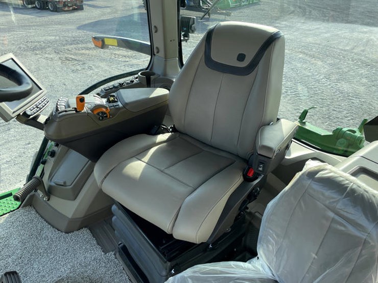 john-deere-8r-370-image-78