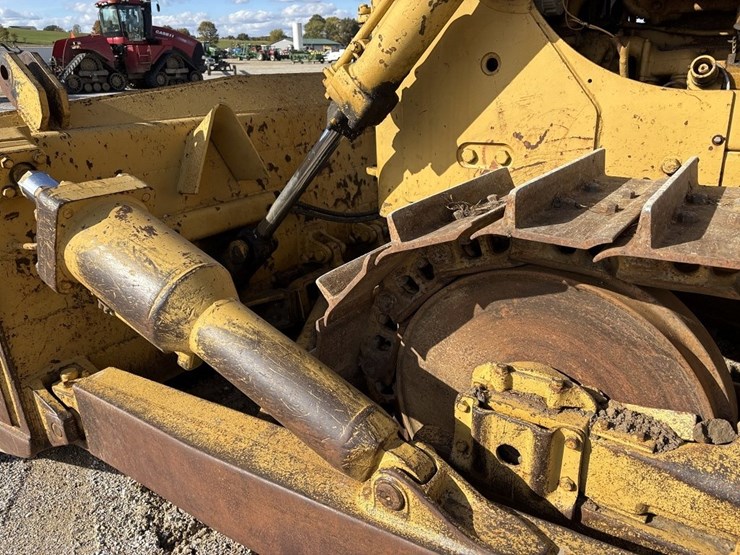 caterpillar-d7-image-31
