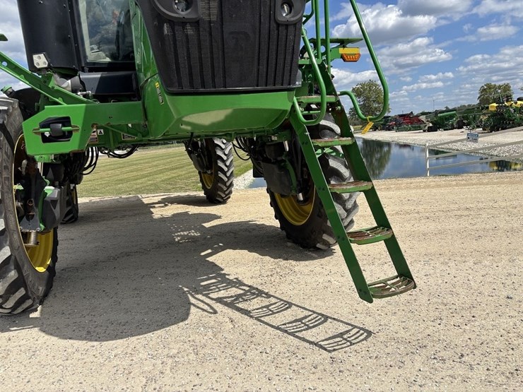 john-deere-600r-image-10