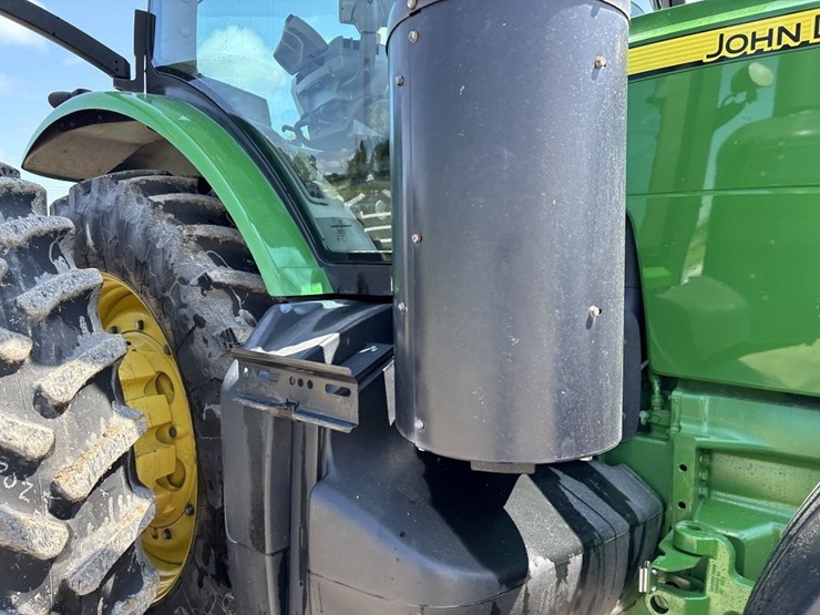 john-deere-8335r-image-16