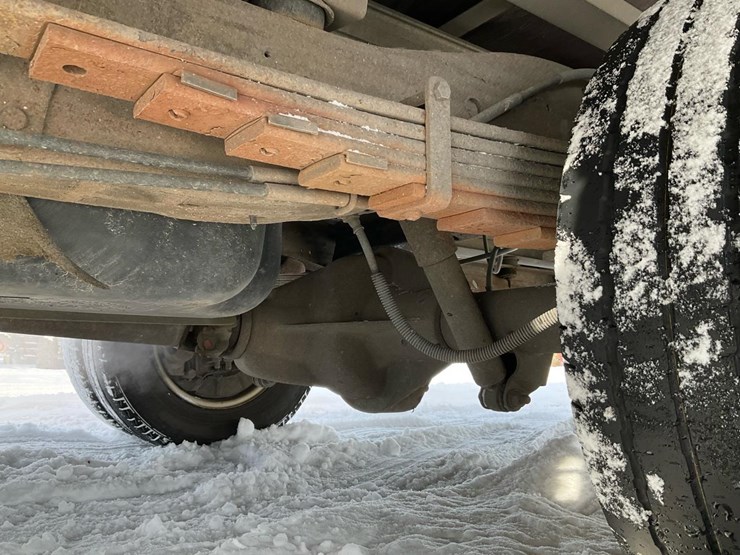 2009-chevrolet-express-3500-image-31