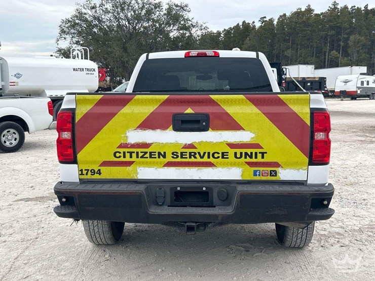 2017-chevrolet-silverado-1500-image-31