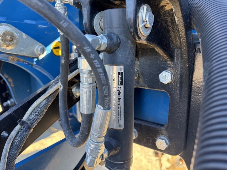 2024-kinze-5900-image-15