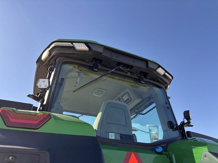 2022-john-deere-8r-280-image-28