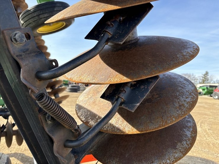 john-deere-637-image-23