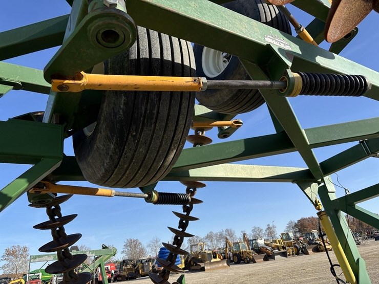 kelly-diamond-45'-harrow-image-18