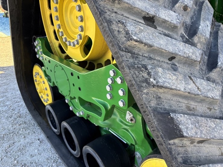 john-deere-8rx-410-image-23