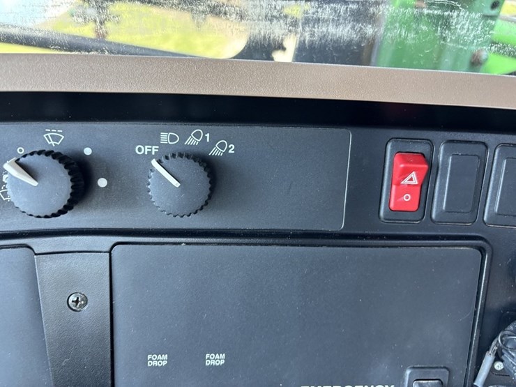 john-deere-4720-image-60