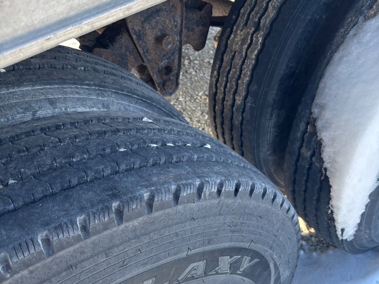 2000-timpte-hopper-image-6