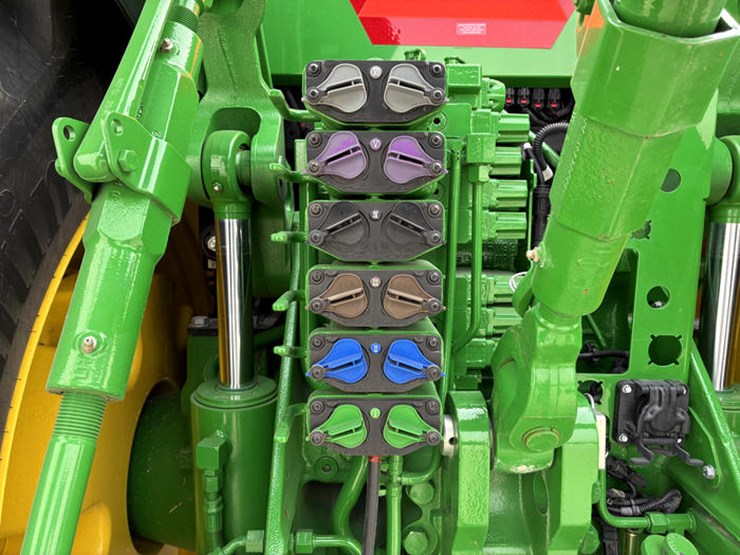 john-deere-8r-370-image-27