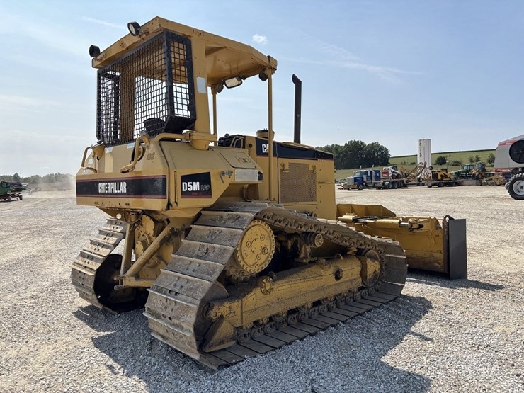 caterpillar-d5m-image-5