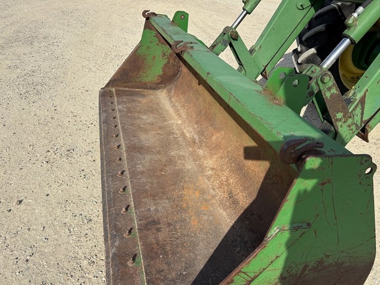 john-deere-7320-image-24