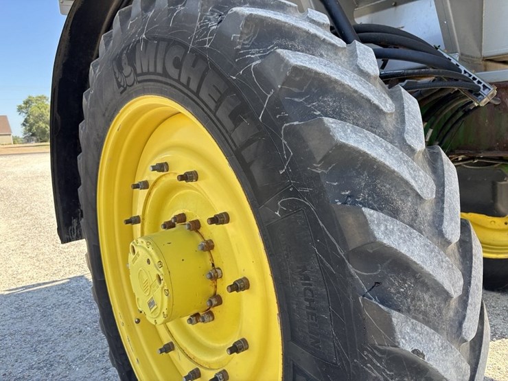 john-deere-r4045-image-29