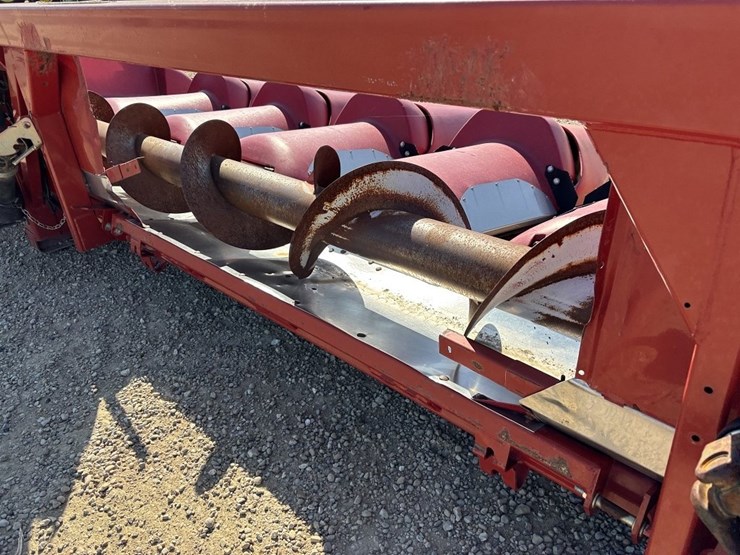 case-ih-3408-image-16