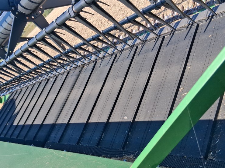 2019-john-deere-745fd-image-10