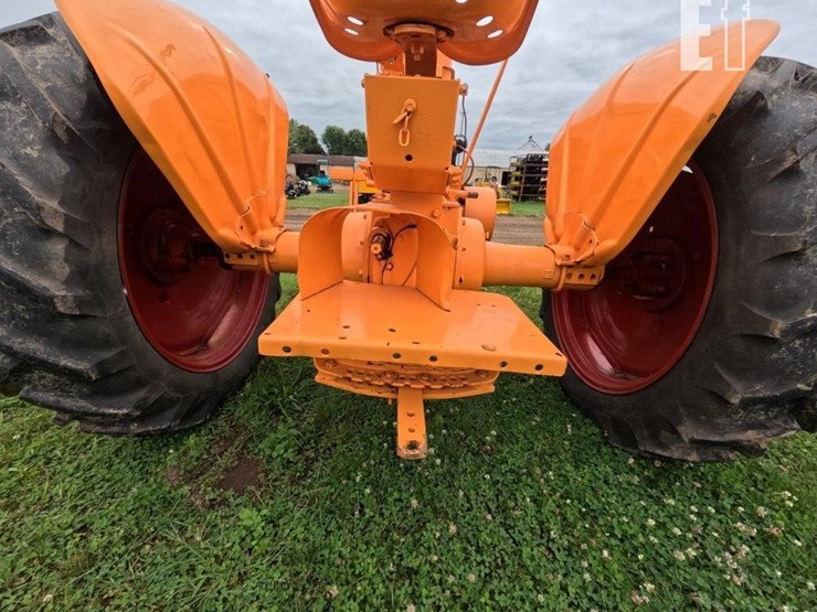 minneapolis-moline-r-image-2