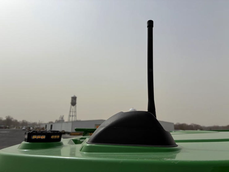 john-deere-8r-370-image-74