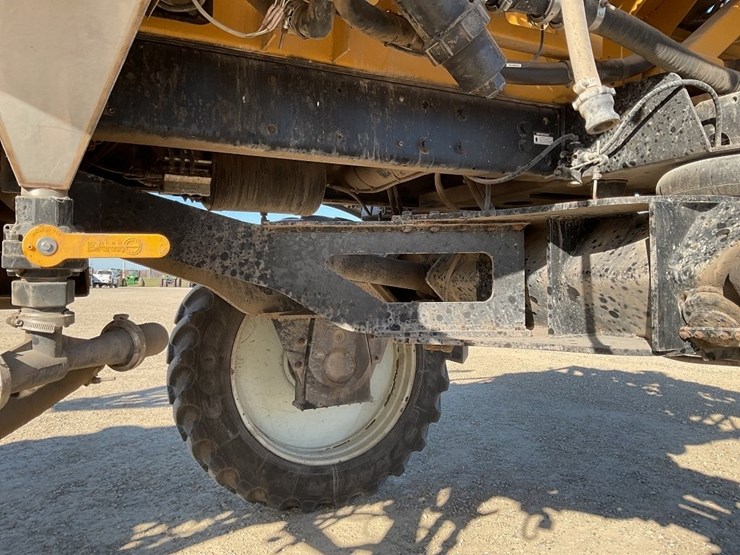 gmv-predator-8275-self-propelled-sprayer-image-15