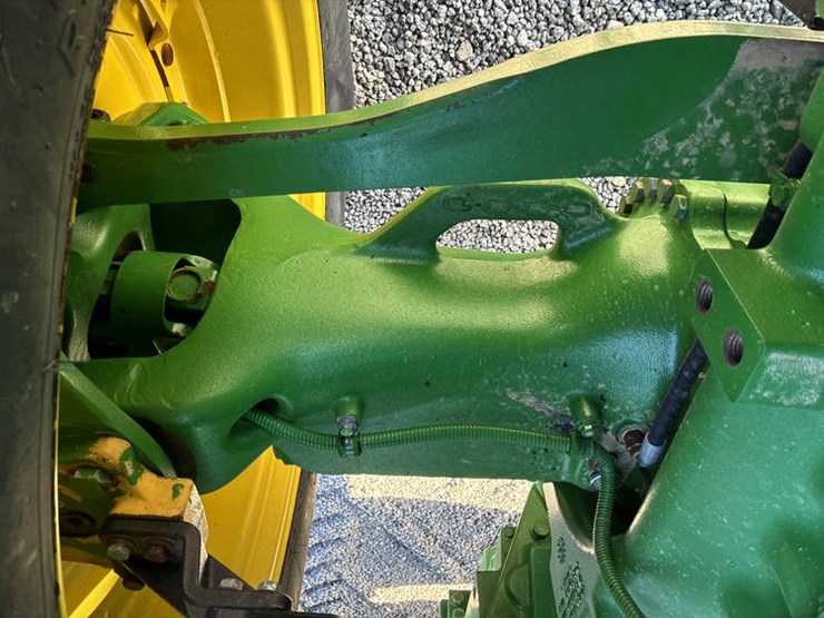 john-deere-8295r-image-47