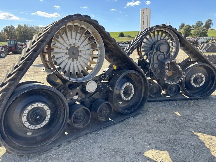 camso-agco-fendt-combine-tracks-image-3