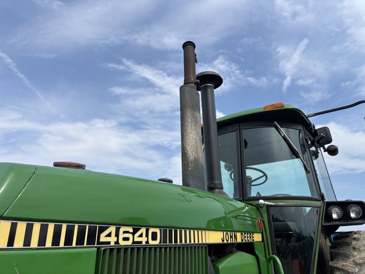 john-deere-4640-image-35