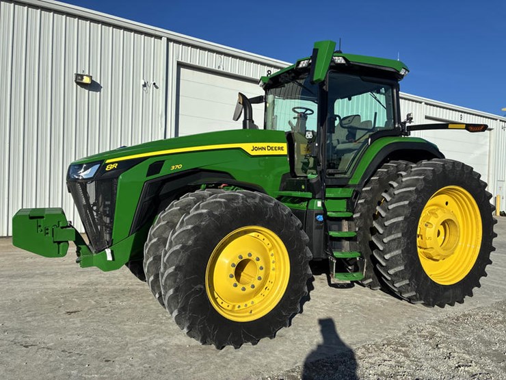 john-deere-8r-370-image-1