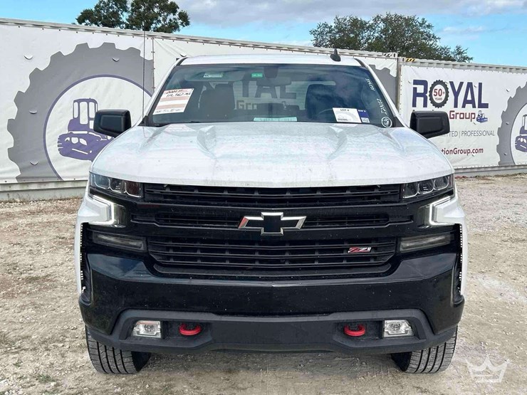 2021-chevrolet-silverado-1500-image-32