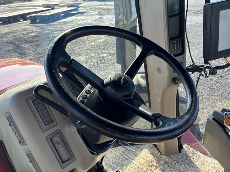 case-ih-steiger-335-image-75