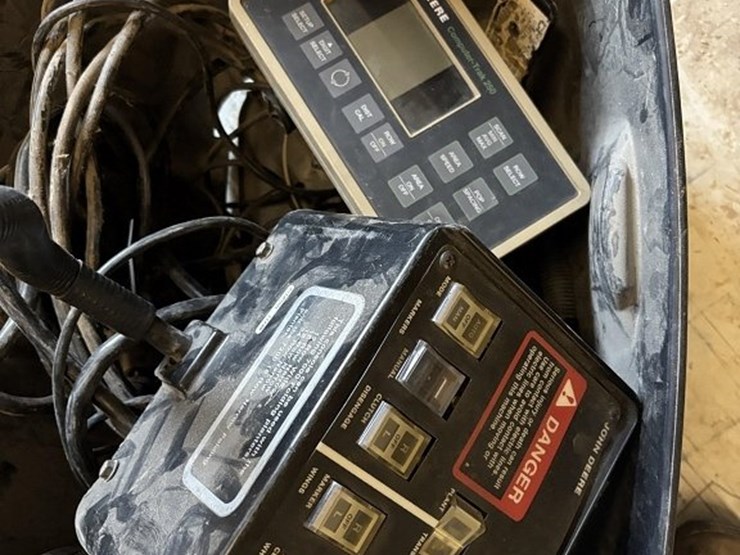 1997-john-deere-1770-image-63