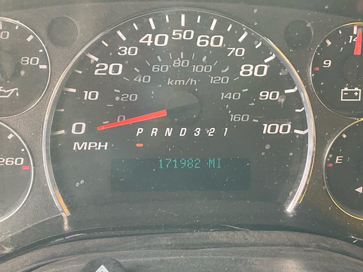 2009-chevrolet-express-3500-image-80